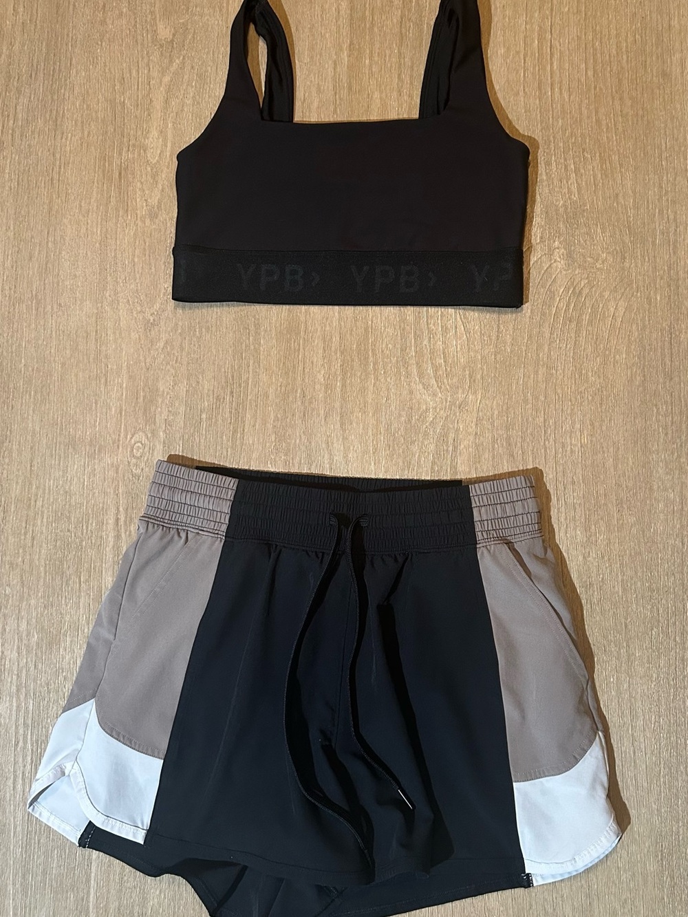 Abercrombie YPB Activewear Set Black Sports Bra S Colorblock Shorts M